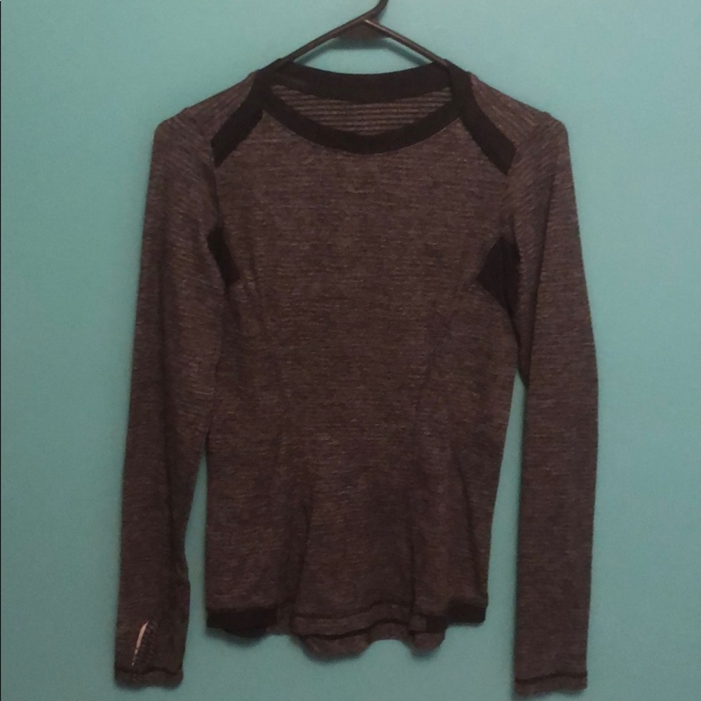 Lululemon Black Blend Sweatshirt Top, Size 4
